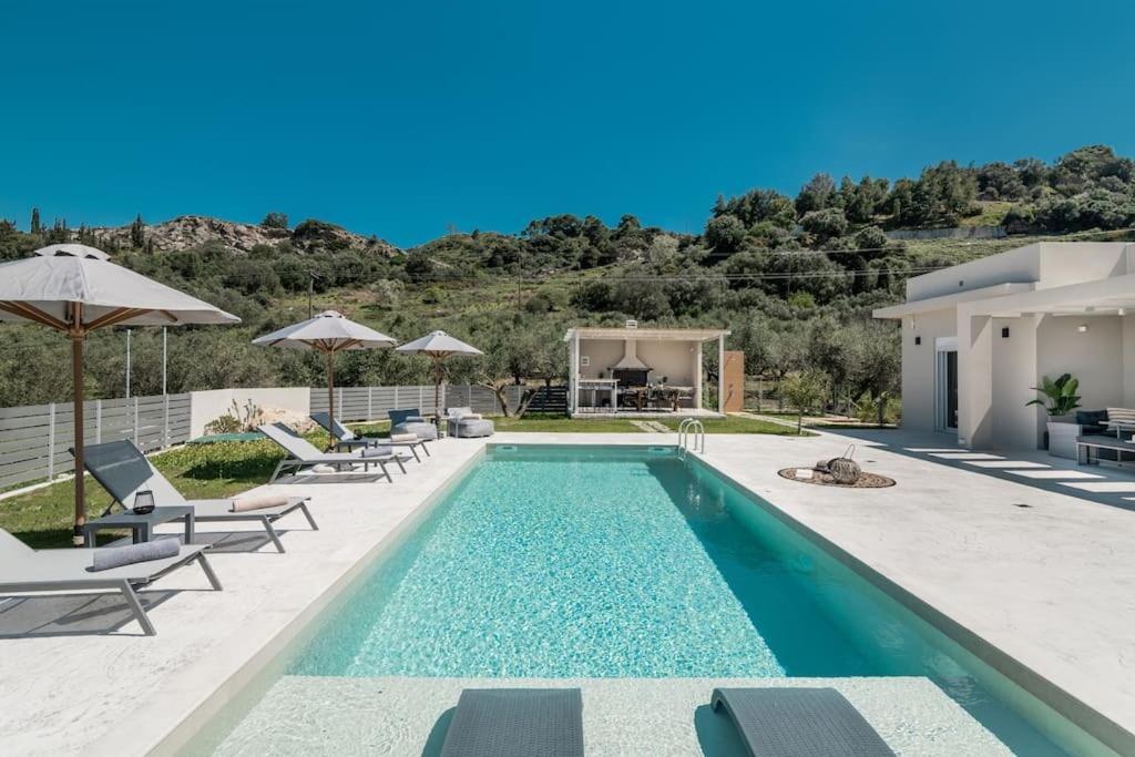 Melissia Luxury Villa Каламакион Экстерьер фото
