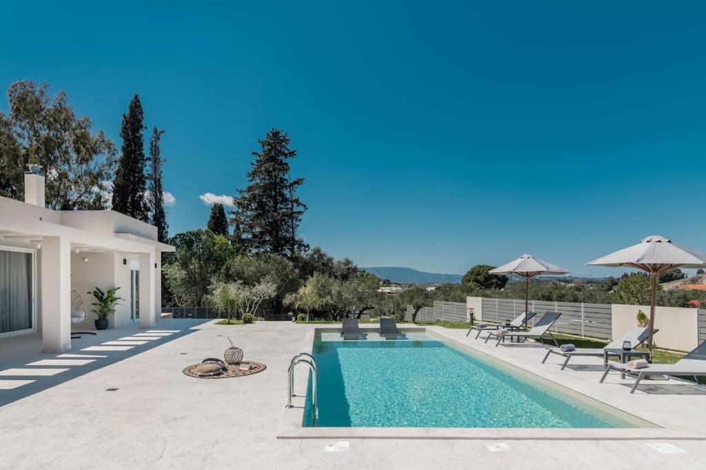 Melissia Luxury Villa Каламакион Экстерьер фото