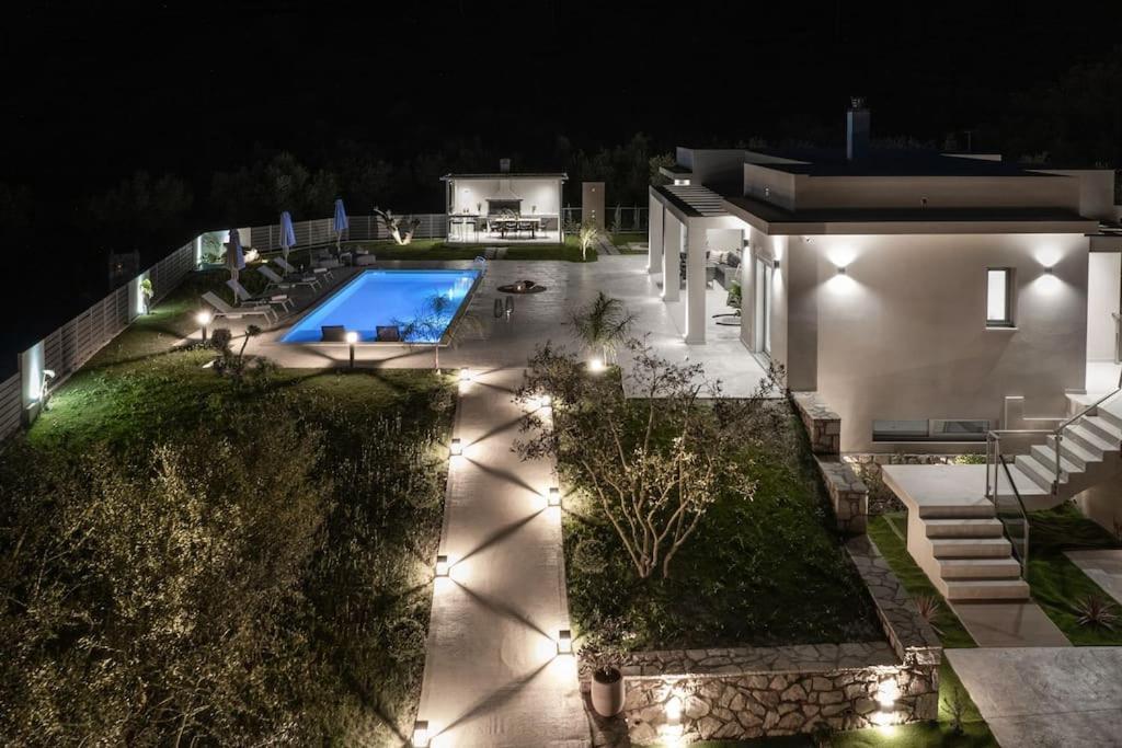 Melissia Luxury Villa Каламакион Экстерьер фото